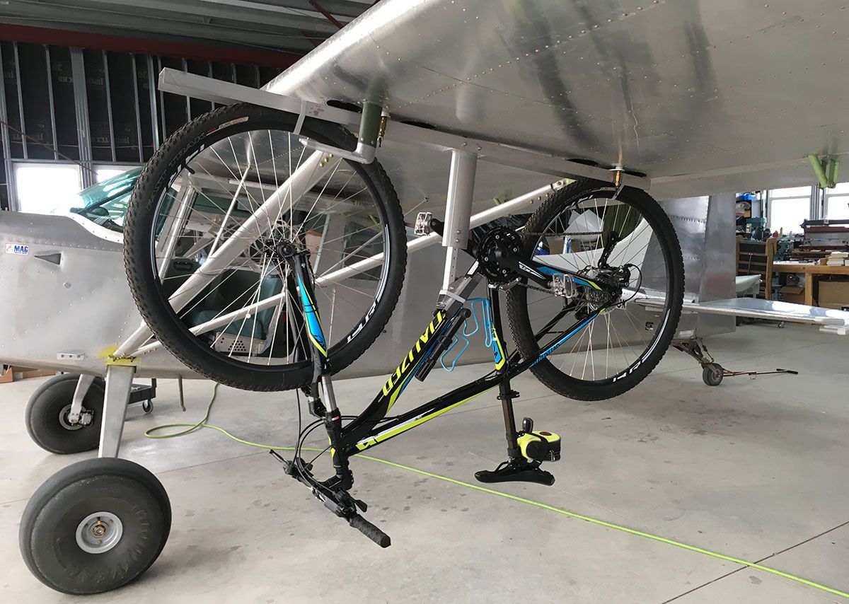 tundra_airplane_bike_rack