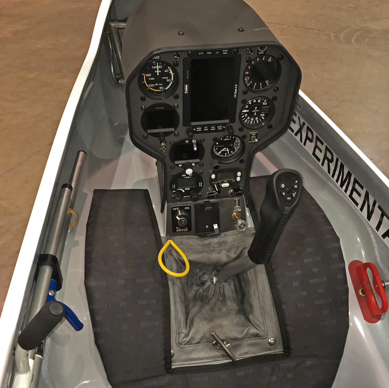 Alisport Silent-Electro2 cockpit