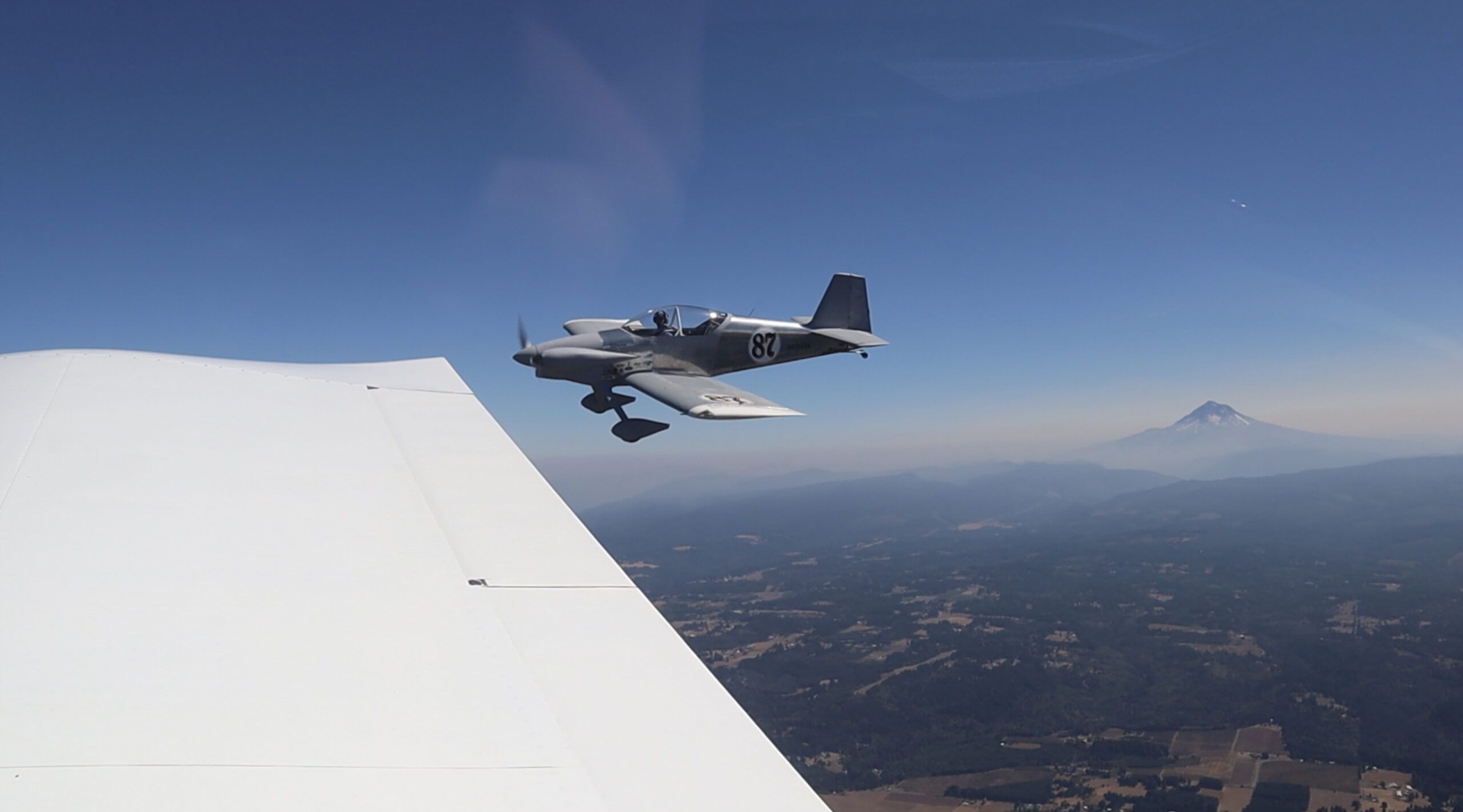 Van’s Test Pilot Axel Alvarez got to take a break from flying the RV-15 and fly his RV-4